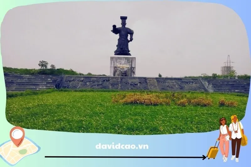 Quảng trường Quang Trung