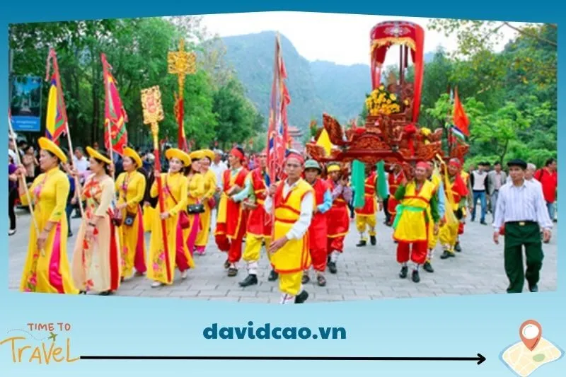 Các hoạt động chính trong lễ hội đền Đức Thánh Nguyễn